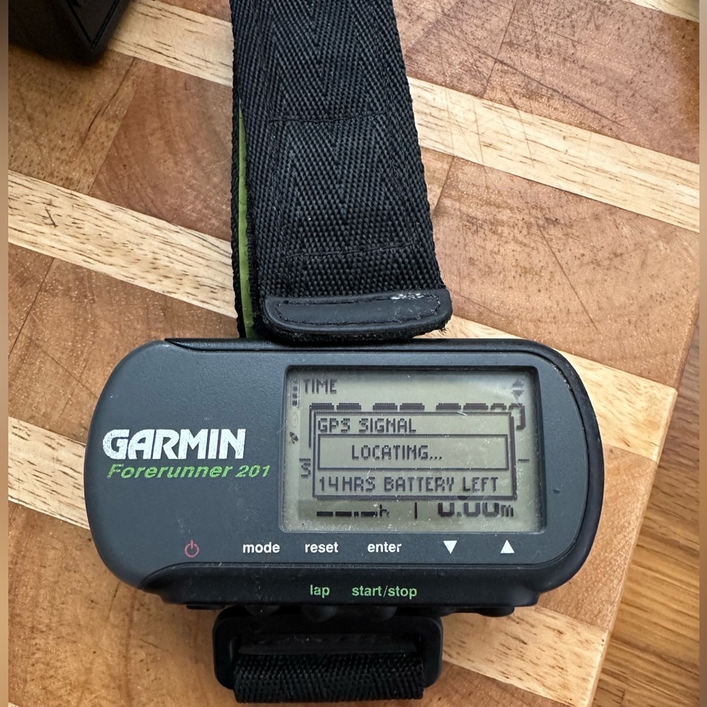 GARMIN FORERUNNER 201.